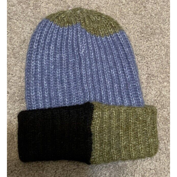 Wild Fable Womens Blue Colorblock Knit Beanie Winter Hat OS - Picture 3 of 3